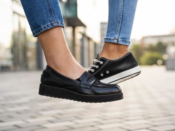 Comfortable Shoes for Gamblers Who Stand More Than They Sit